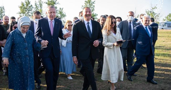 Şuşadan göz oxşayan -