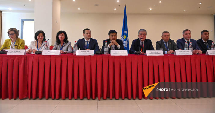 MDB və KTMT müşahidə missiyasından Ermənistandakı seçkiyə -