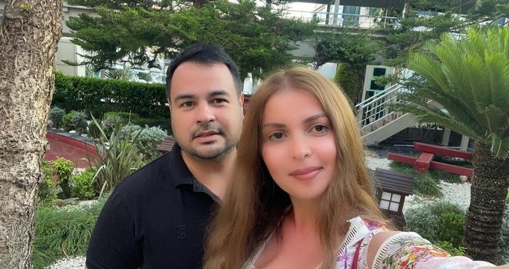 Sevda həkim həyat yoldaşı ilə Antalyada... -