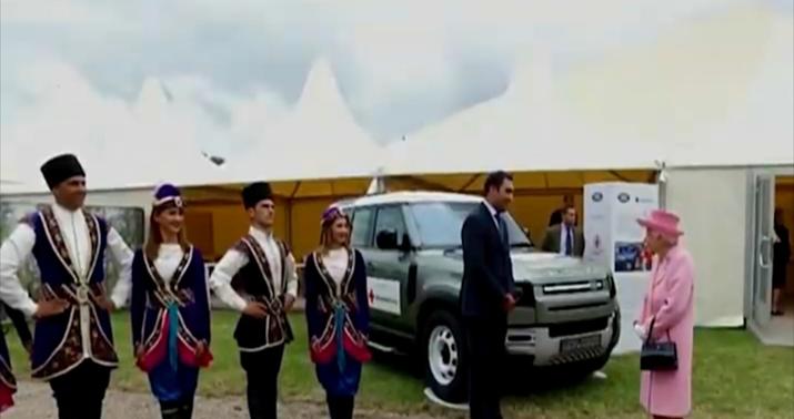 ll Yelizaveta ilə görüşən azərbaycanlı rejissor: "Kraliça dedi ki..." -