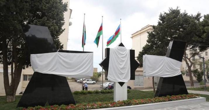 Polad Həşimovun adına salınan parkın açılışı niyə gecikir? –