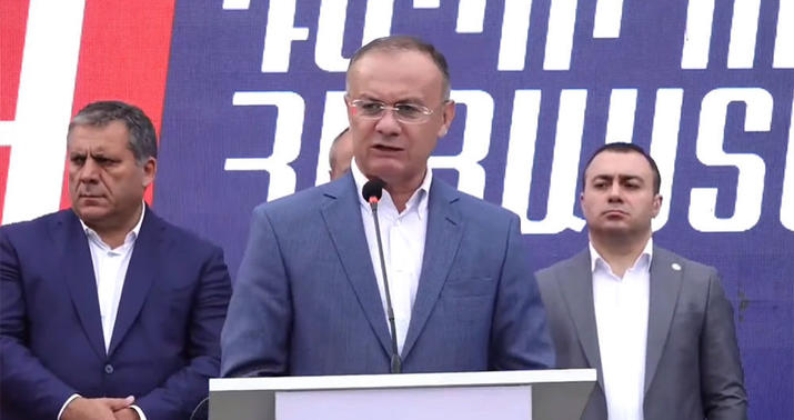 Seyran Ohanyan: "Paşinyan sülh dilənçisi səviyyəsinə enib"