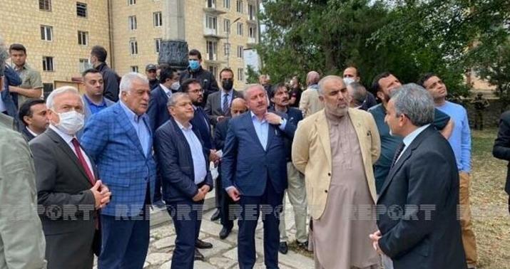 Parlament sədrləri Şuşa məscidində namaz qıldılar