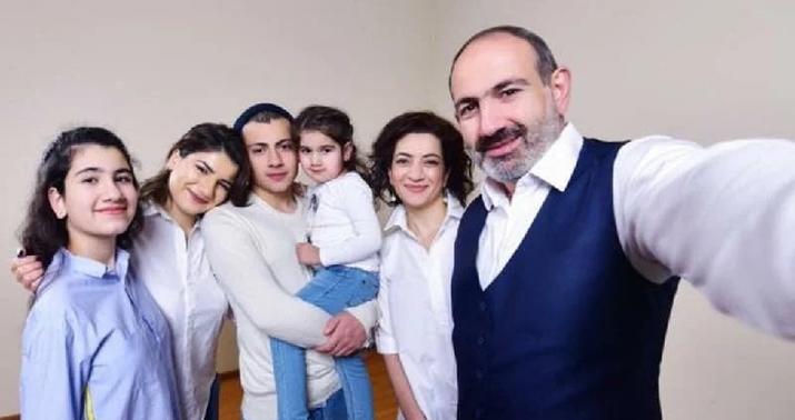 “Paşinyan Rusiyaya aşiq olubsa, ailəsi ilə birgə...” –