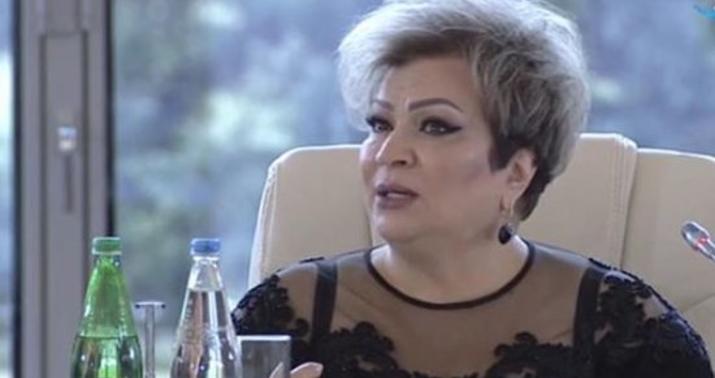 Koronaya yoluxmuş Afaq Bəşirqızı: "Teatrlar açılsa..." -