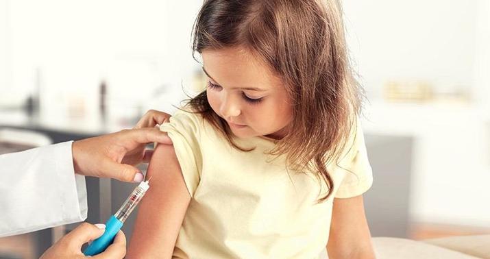 Bu ölkədə peyvənd yaşı 6-ya endirildi