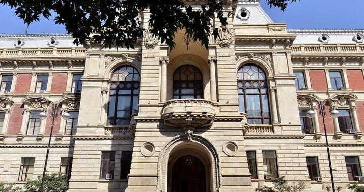 “Sovetski”də tarixi bina sökülüb? -