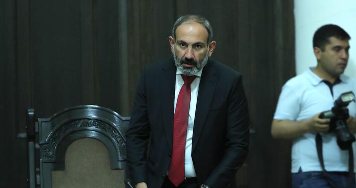 Ermənistan borc bataqlığında: