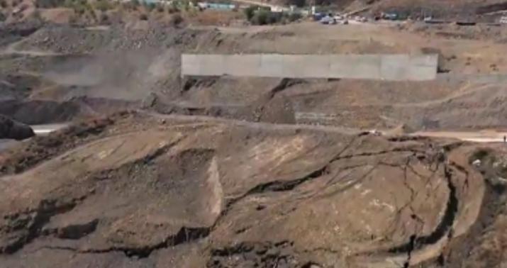 Dəhşətli hadisə: çox sayda insan torpaq altında qaldı -