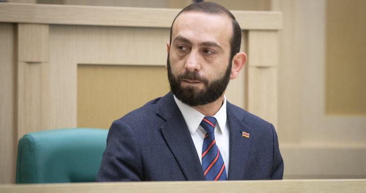 Erməni nazirdən şok addım: