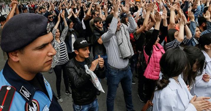 Müxalifət Paşinyana qarşı yenidən küçə aksiyalarına başlayır