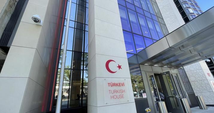 Nyu-Yorkda “Türk Evi”nə hücum edən şəxs saxlanıldı