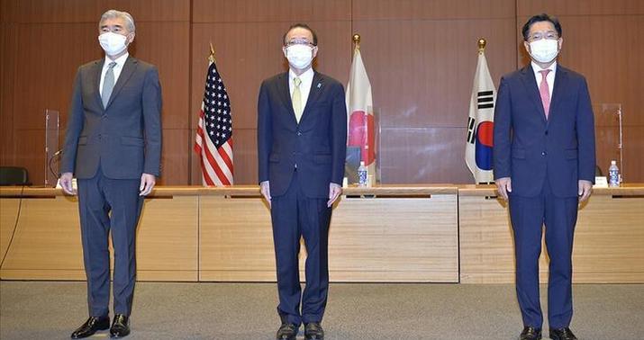 Üç ölkədən Şimali Koreya mesajı: