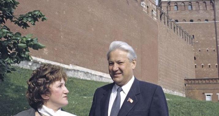 Məşhur ermənipərəstin bacısı öldü -