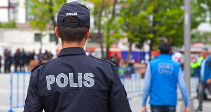 Azərbaycanda polis elektrik cərəyanı vurması nəticəsində öldü