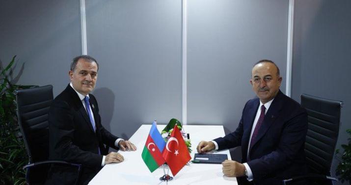 Bayramov Çavuşoğlu ilə Belqradda görüşdü