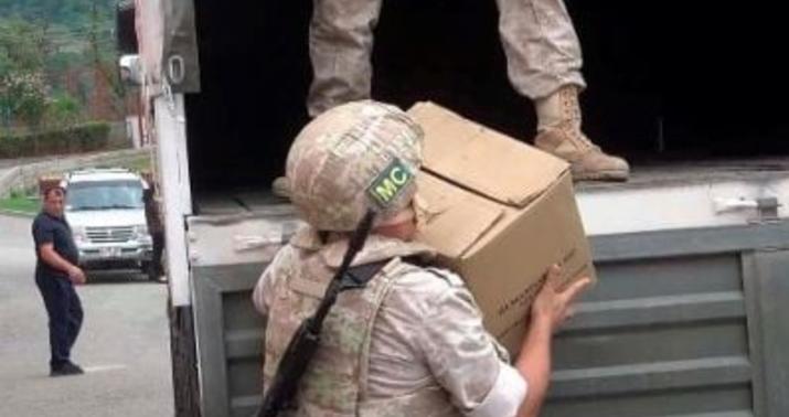 10 tondan çox yük Xankəndinə çatdırıldı -