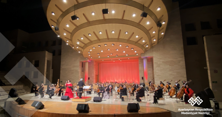 Türk dünyası sənətçilərinin Ankarada konserti -