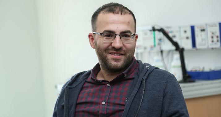 Universiteti bitirib, peşə təhsili aldı: "İş tapmadım..." -