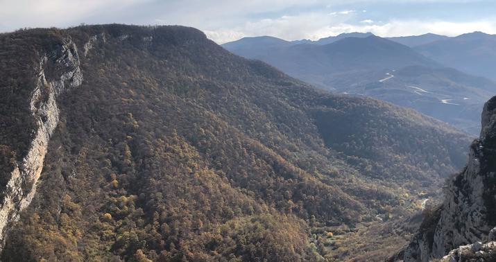 Xankəndinin bir addımlığındakı Şuşa -