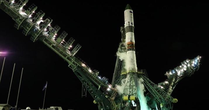 Rusiya "Soyuz-5" orta sinifli raket daşıyıcısını sınaqdan keçirdi