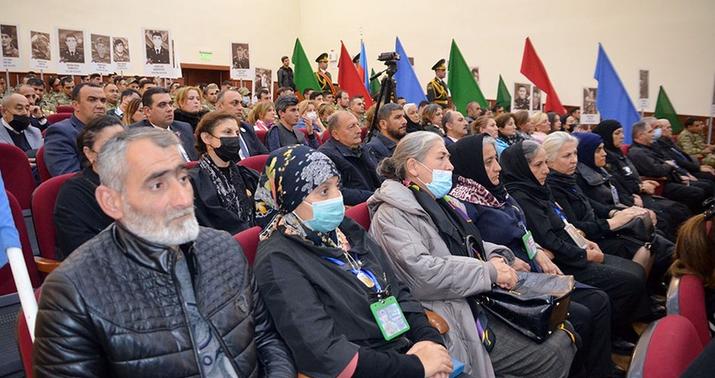 “Zəfər bayrağına düzlən!” adlı vətənpərvərlik tədbiri keçirildi