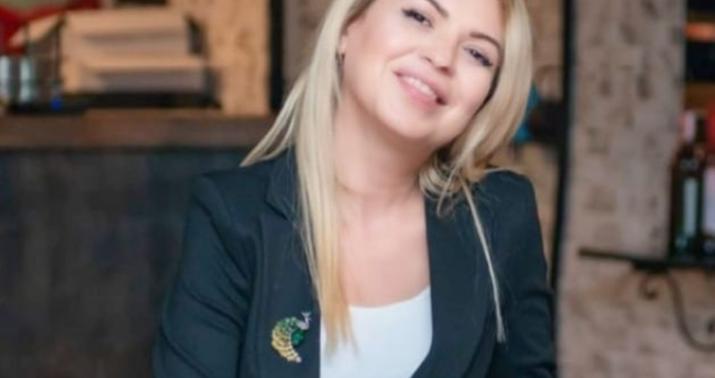 Zümrüd Qasımovanın Xəzər TV-də verilişi bağlandı