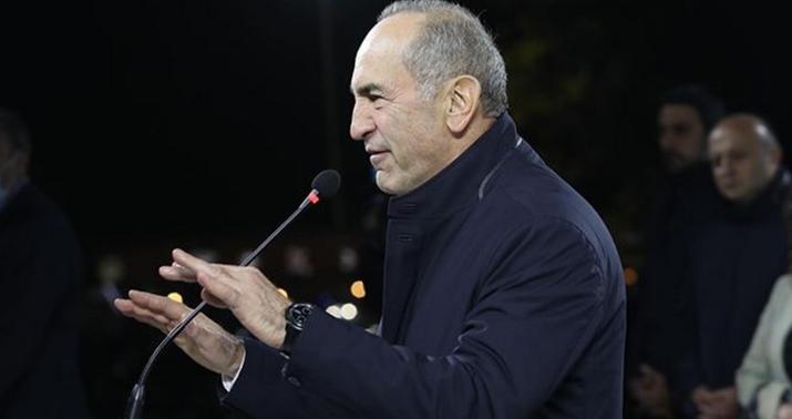 Köçəryan Paşinyanı hakimiyyətdən qovacağı ilə hədələdi
