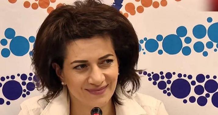 Anna Akopyan: