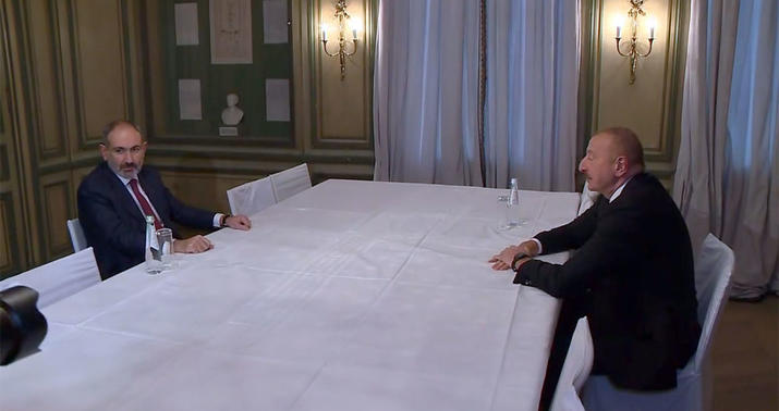 Moskvasız anlaşma: Bakı və İrəvan arasında yeni vasitəçi –