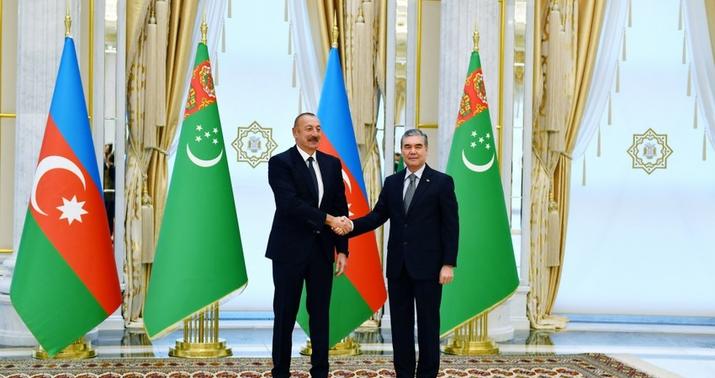 "İƏT-ə üzv ölkələrin Azərbaycanı təbrik etməsi tarixi hadisədir" -