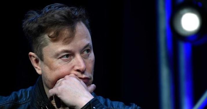 İlon Mask bir gündə 15 milyard dollar itirdi