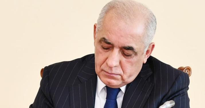Əli Əsədov qərar imzaladı