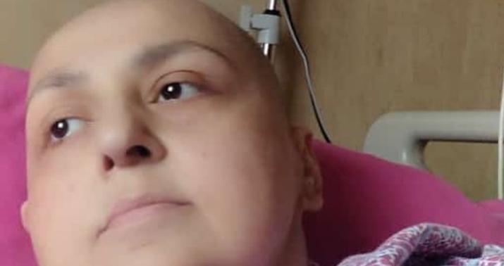 Xərçənglə mübarizə aparan "Toppuş bacı" xəstəxanada... -