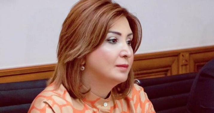 Hər uğurlu qadının arxasında Allah var... -