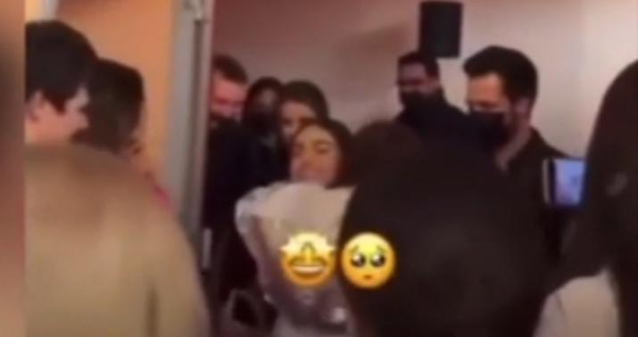 Malena Azərbaycan təmsilçisini qucaqladı
