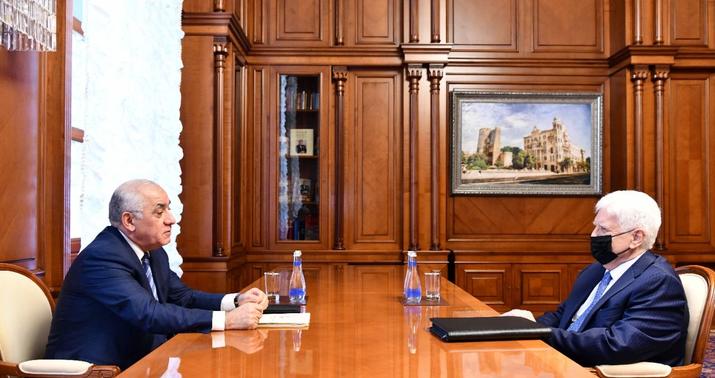 Əli Əsədov Rusiyanın Azərbaycandakı səfiri ilə görüşdü