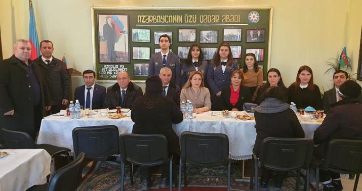 Məhkum qadınlara və azyaşlılara hüquqi yardım göstərildi –