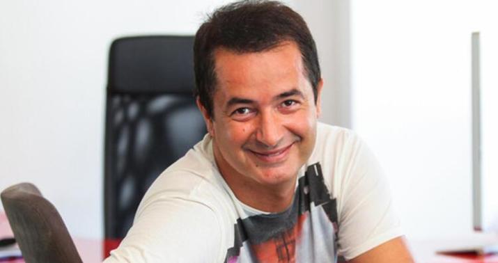 Acun milyonçularla eyni sırada: