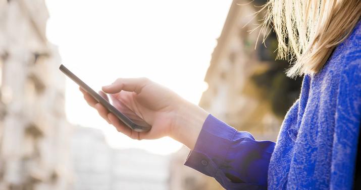 Lerikdə qadın 500 nəfərlik qrupda kişini biabır etdi: Əvvəl yalan vədlər verdi, sonra şantaj etdi -