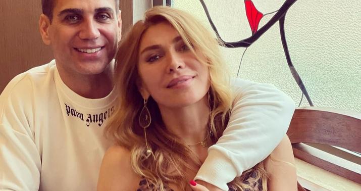 Xoşqədəm Hidayətqızı ailəsi ilə Parisdə... -