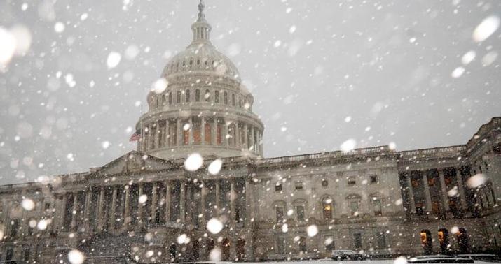 ABŞ-da korona "qasırğası":