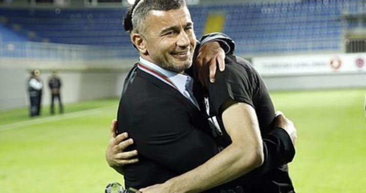 O, həmişə mənə böyük qardaş, ata olub -