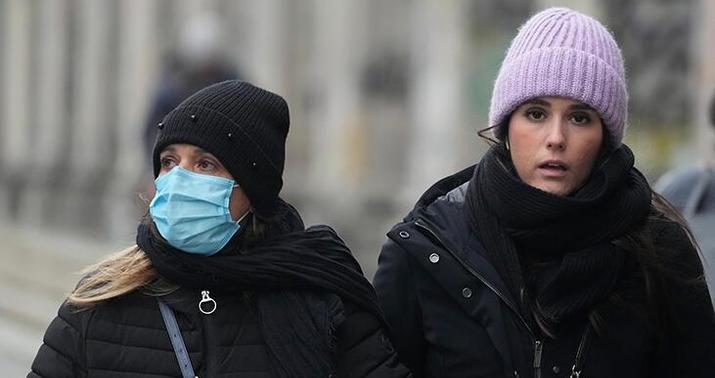 Polşa COVID-19-un 5-ci dalğasına hazırlaşır