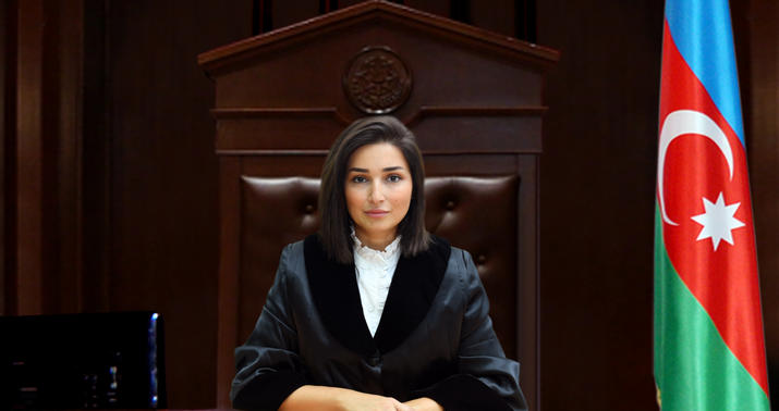 Daha bir hakim koronaya yoluxdu