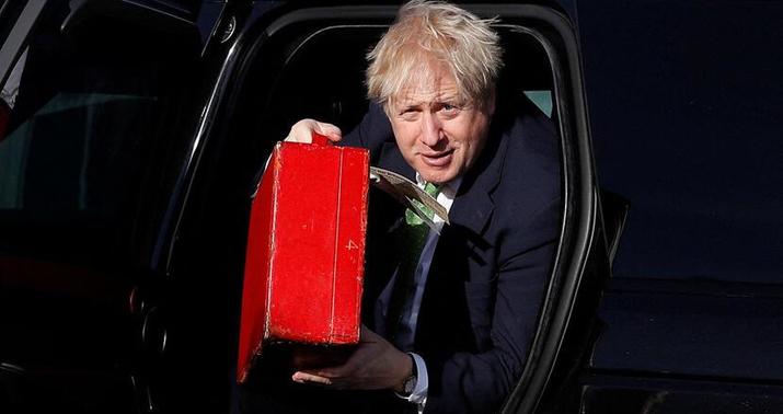 Conson qırmızı çantası: