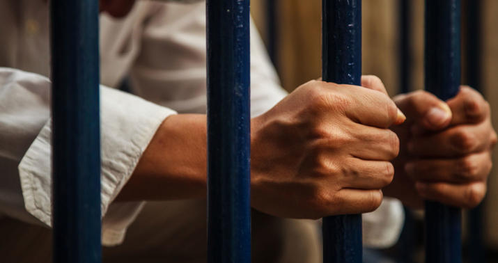 Pirşağıda vətəndaşları məcburi əməyə cəlb edən şəxsə ağır –