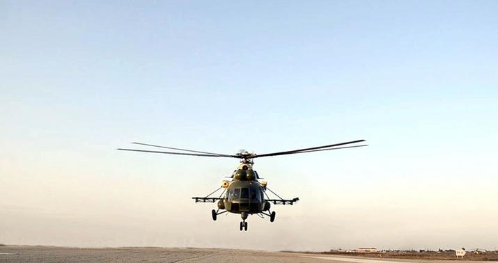Helikopterlərlə uçuş məşqləri keçirildi -