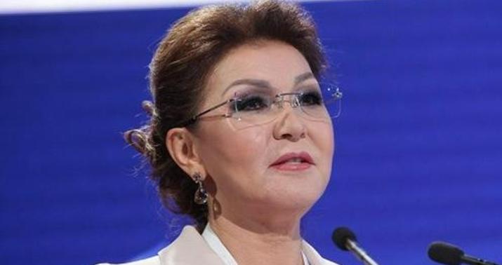 Nazarbayevin qızının səlahiyyətlərinə xitam verildi