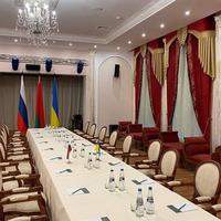 Ukrayna ilə bağlı üçtərəfli görüş təxirə salındı